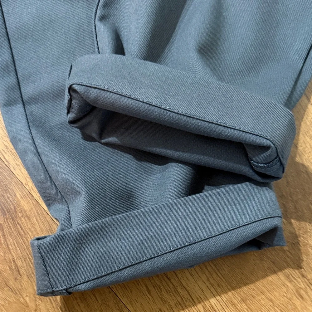 STRATA SFX241 Men 36x29 Gray Cat 2 Class 1 Inherent Protection MFR 1/2022 Pants‎